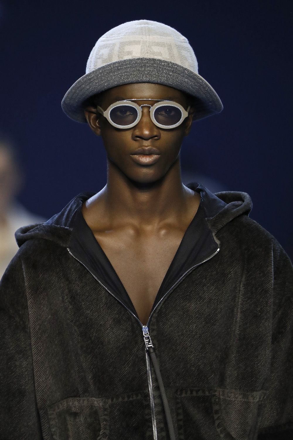 Fendi mens ss23 details