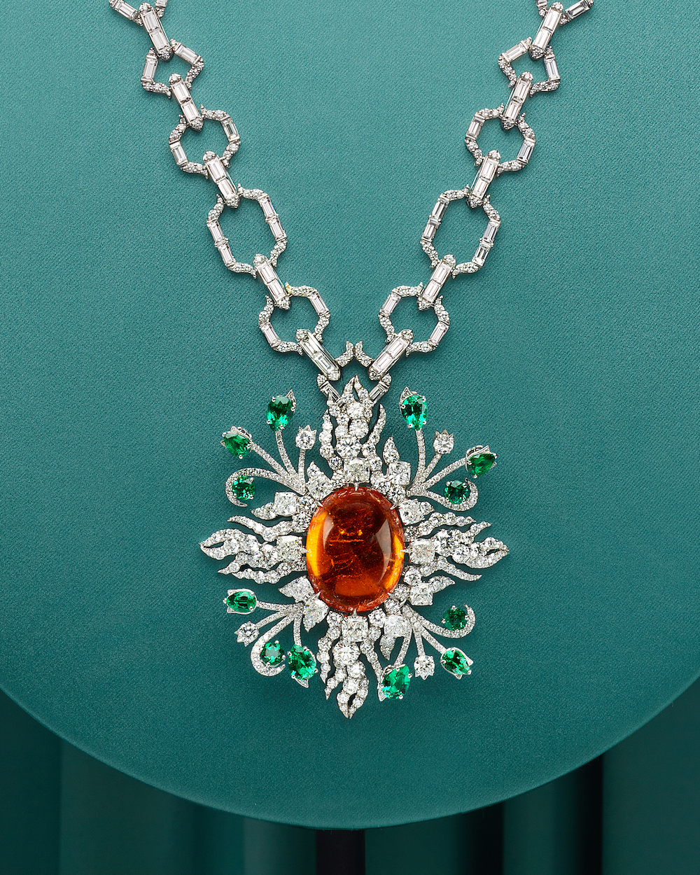 Gucci presents an exclusive selection of new Hortus Deliciarum High Jewelry pieces during Paris Haute Couture