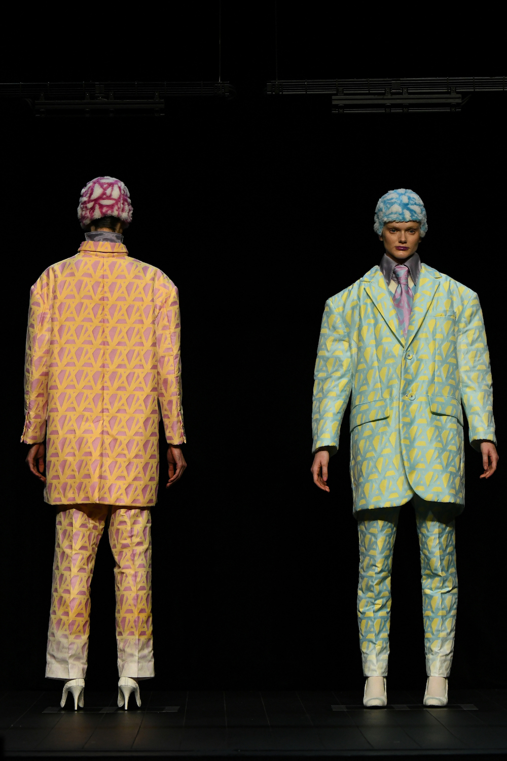 ANREALAGE fall winter 2023