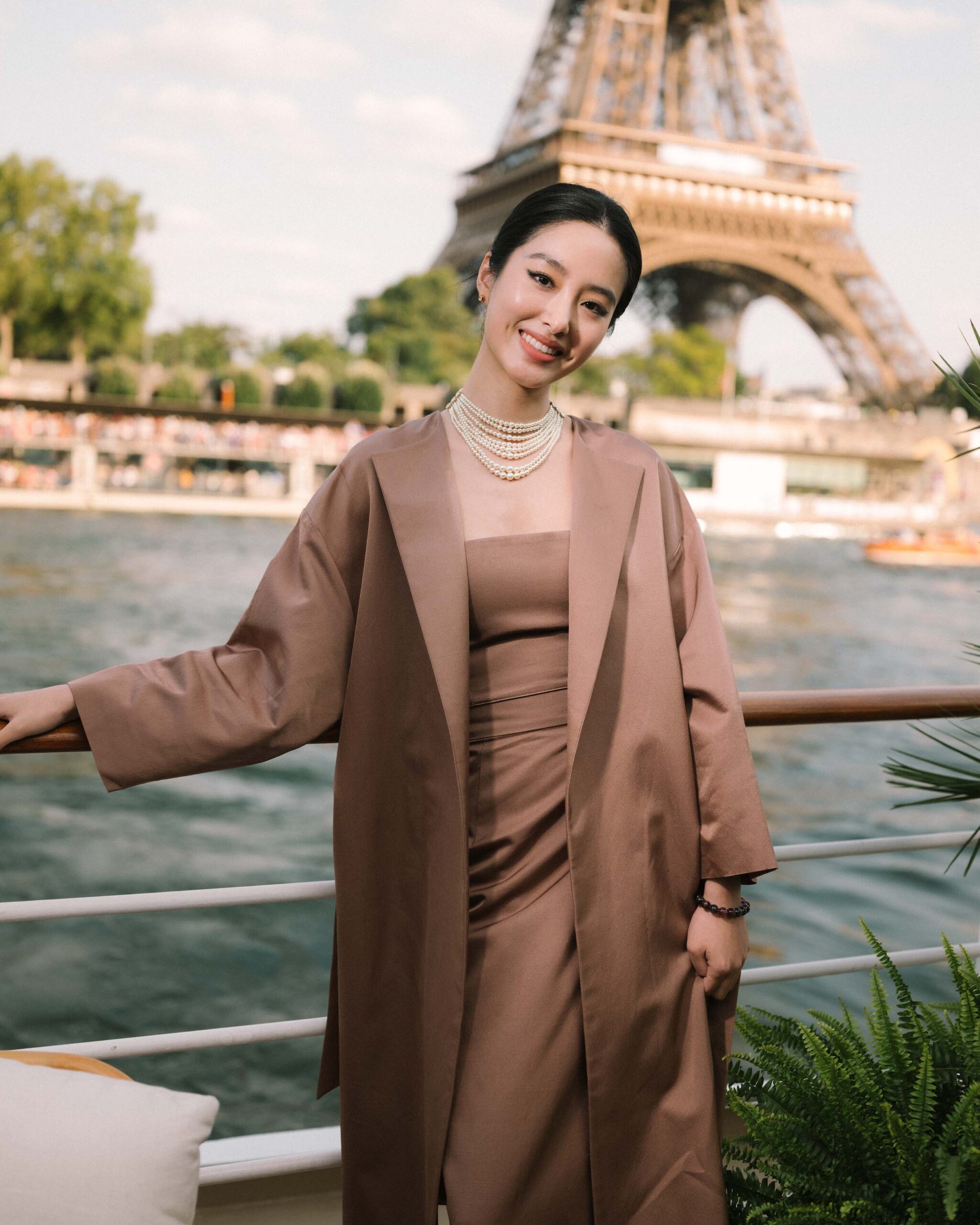 Ora Yang in Dior Pre Fall 2023 Ora Yang exuded feminine charm in an old rose satin coat, bustier top, and skirt from the Dior Pre Fall 2023 collection. She accessorized with a Dior necklace.