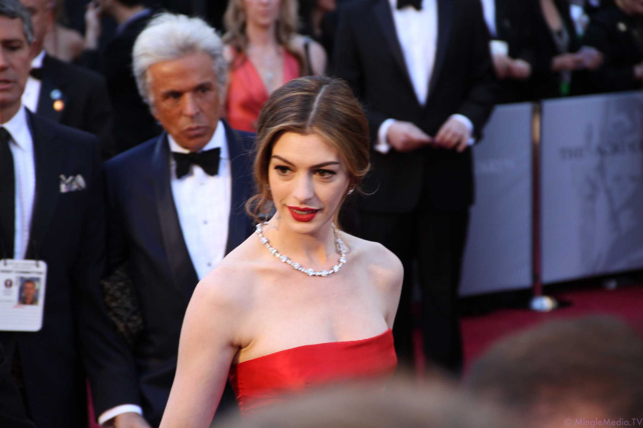 Anne Hathaway to Host the 2023 CFDA Fashion Awards Sponsored by Amazon Fashion