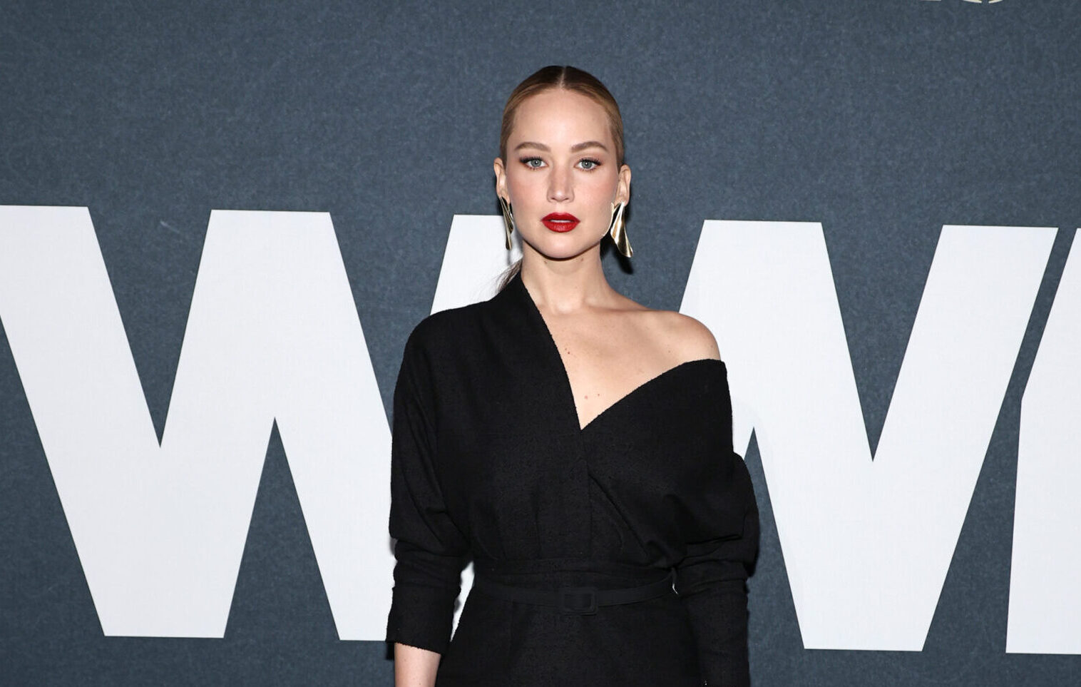 Jennifer Lawrence attends the 2023 WWD Honors at Casa Cipriani
