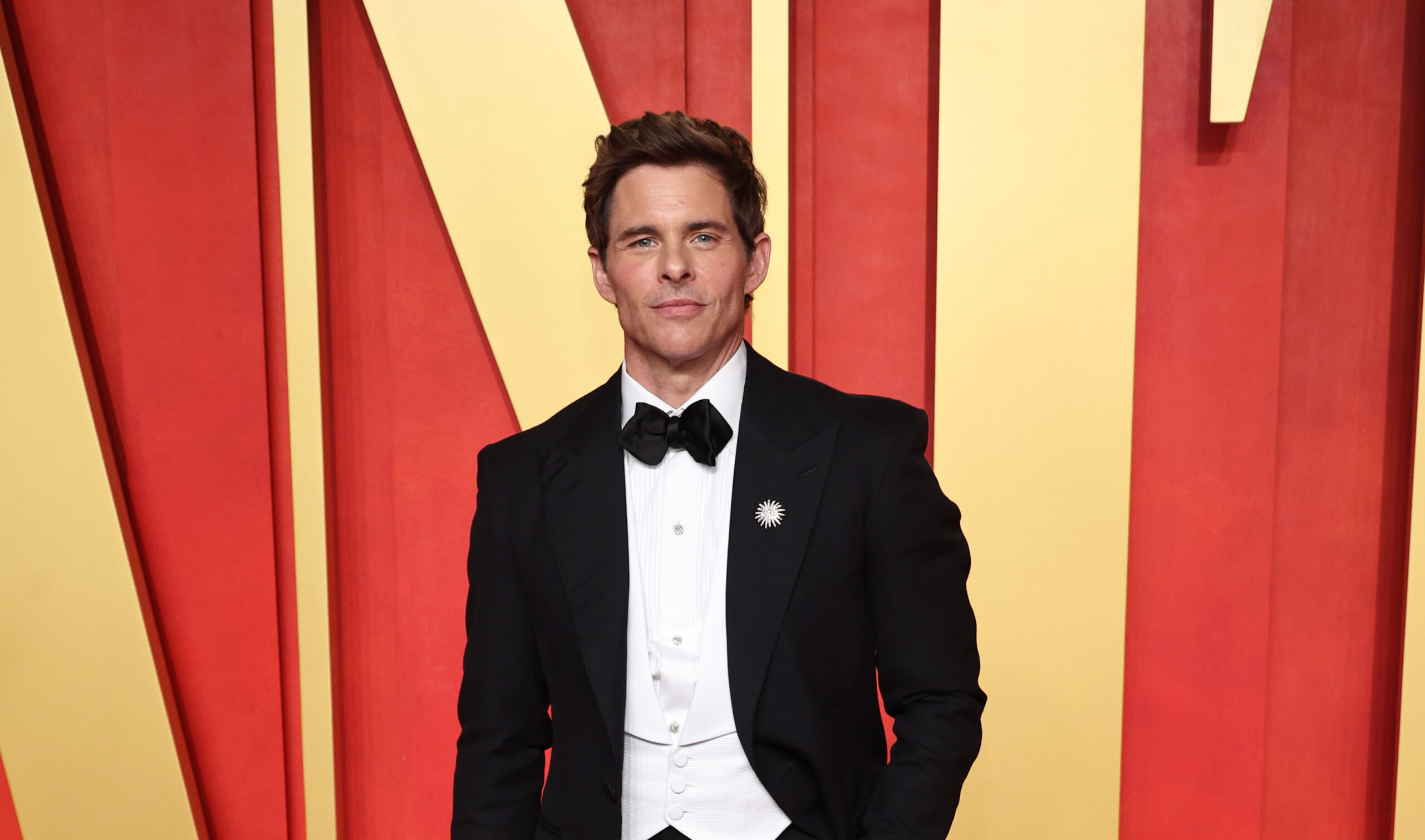 James Marsden exhibits classic elegance in a Dunhill tuxedo at the 2024 Vanity Fair Oscar Party.