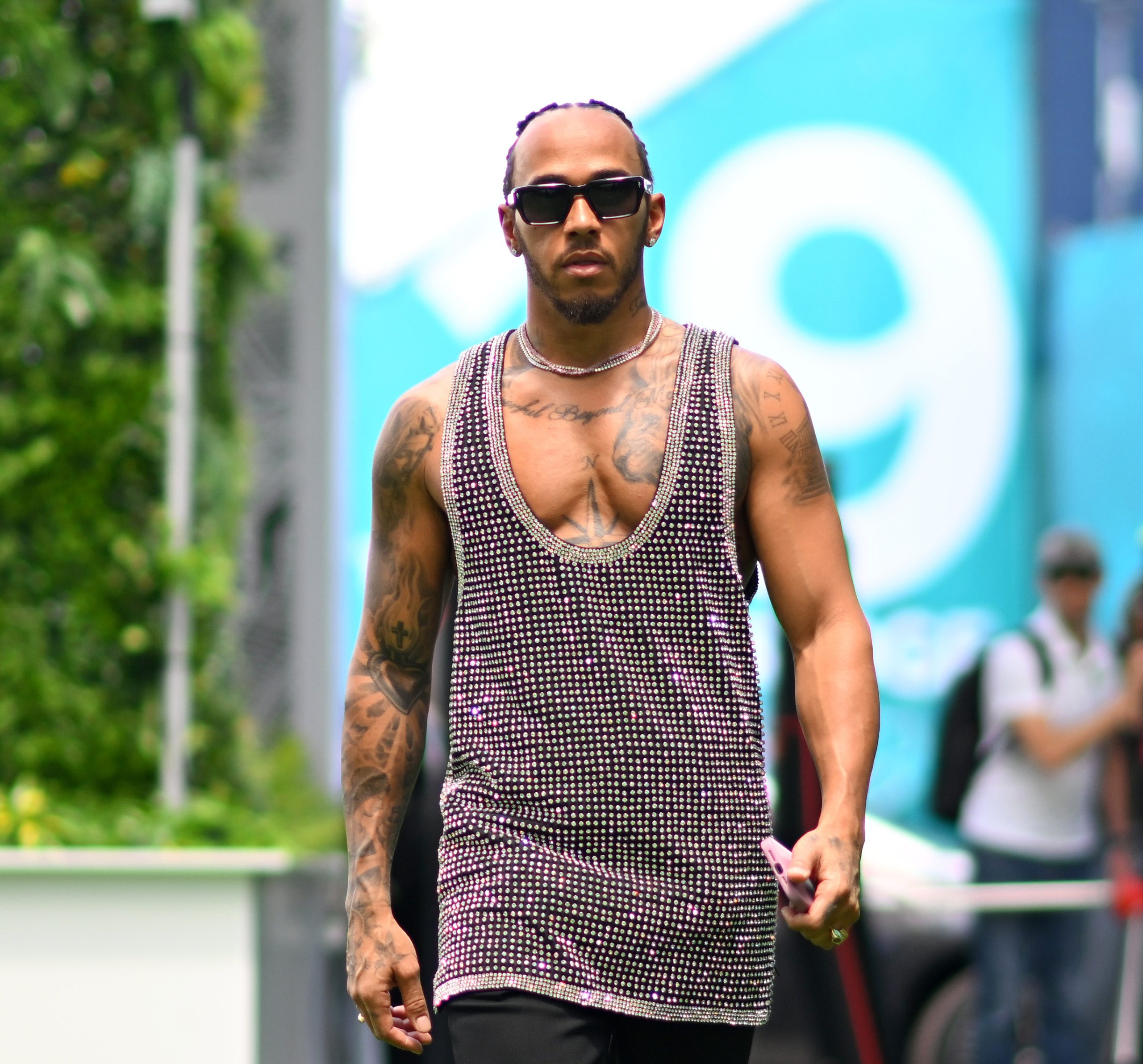 Lewis Hamilton Sets New Fashion Trend with Gucci at Miami F1 Grand Prix 2024
