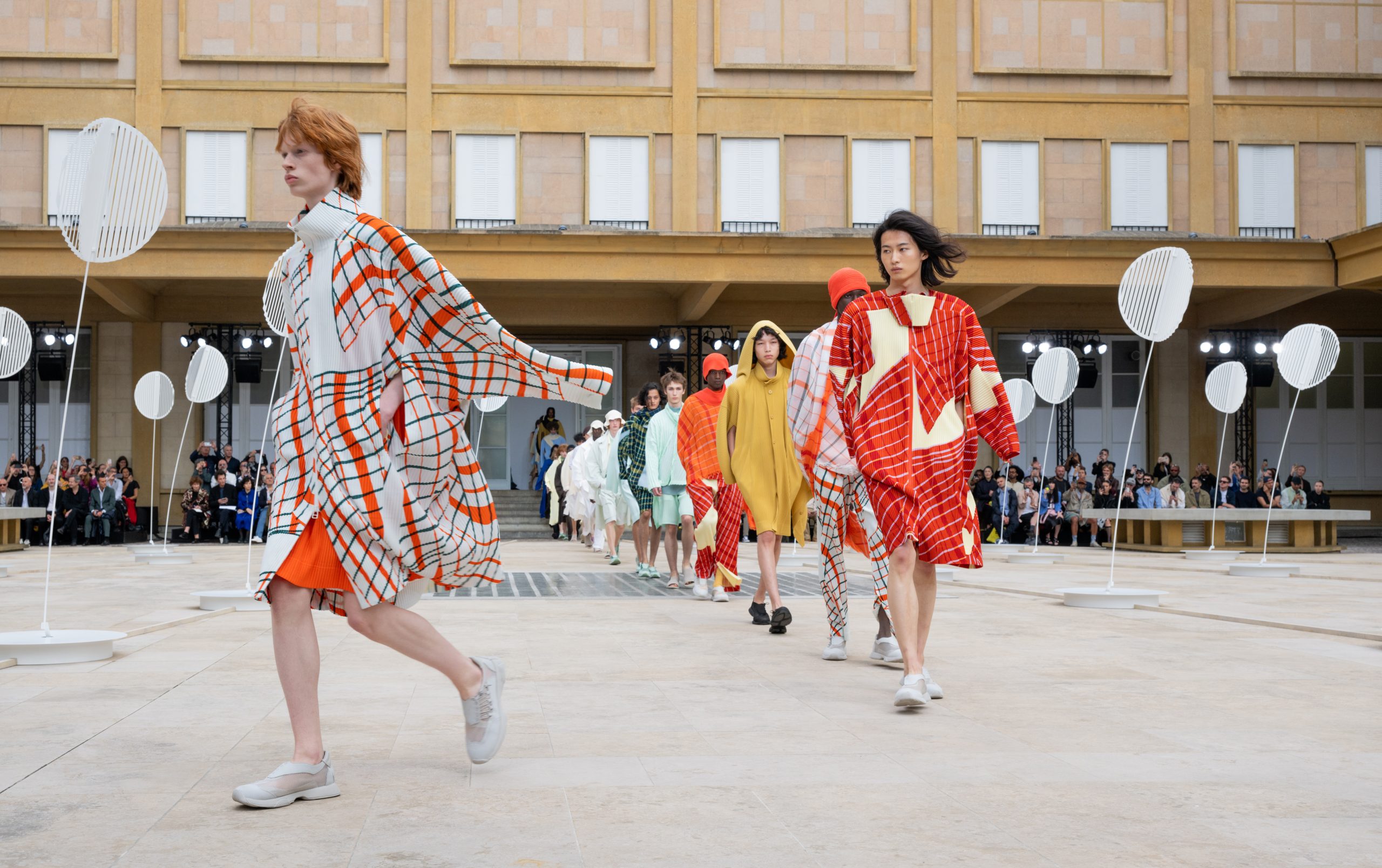 HOMME PLISSÉ ISSEY MIYAKE Spring Summer 2025: A Wind-Inspired Collection