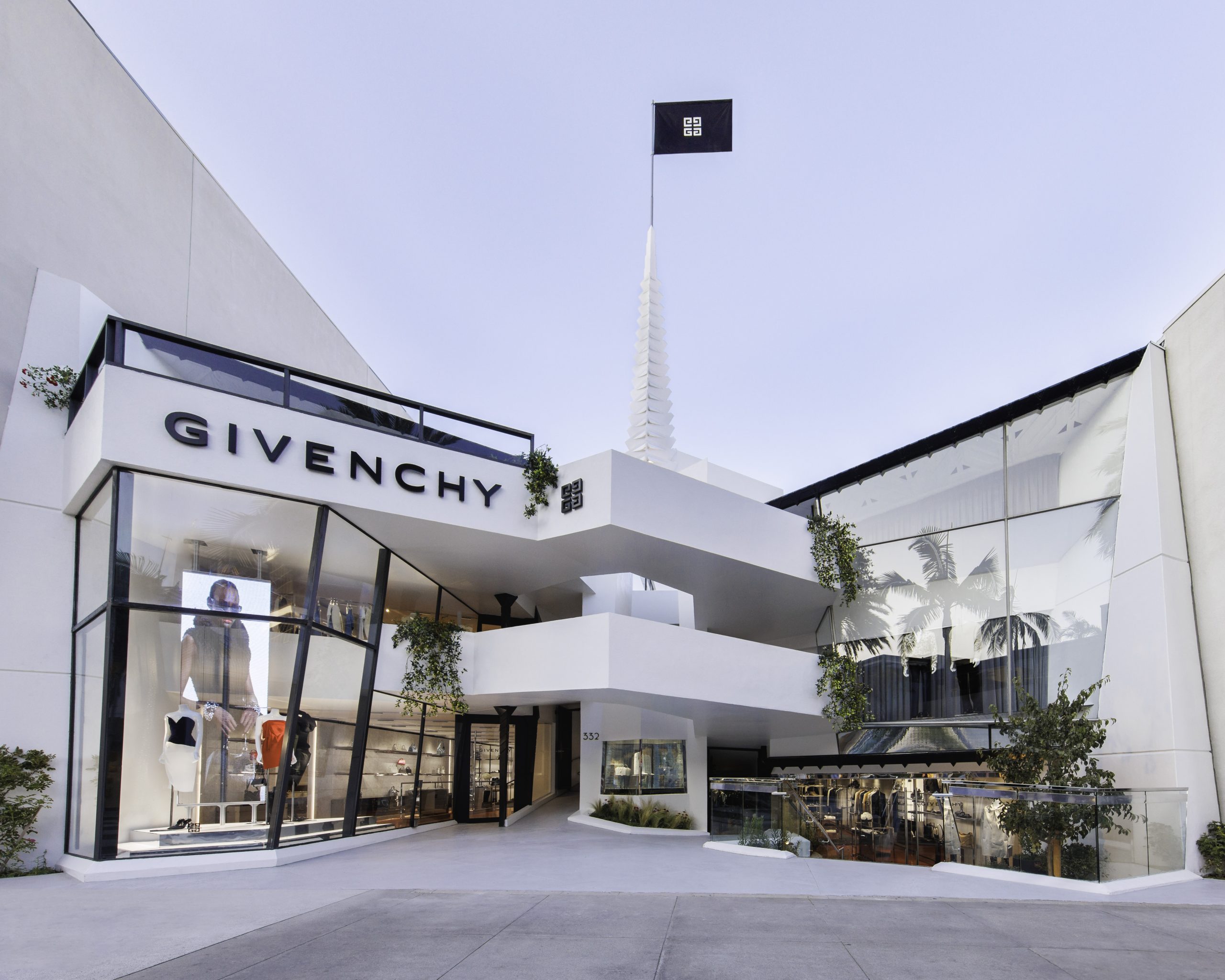 Givenchy Opens Rodeo Drive Flagship In Historic Frank Lloyd Wright Building