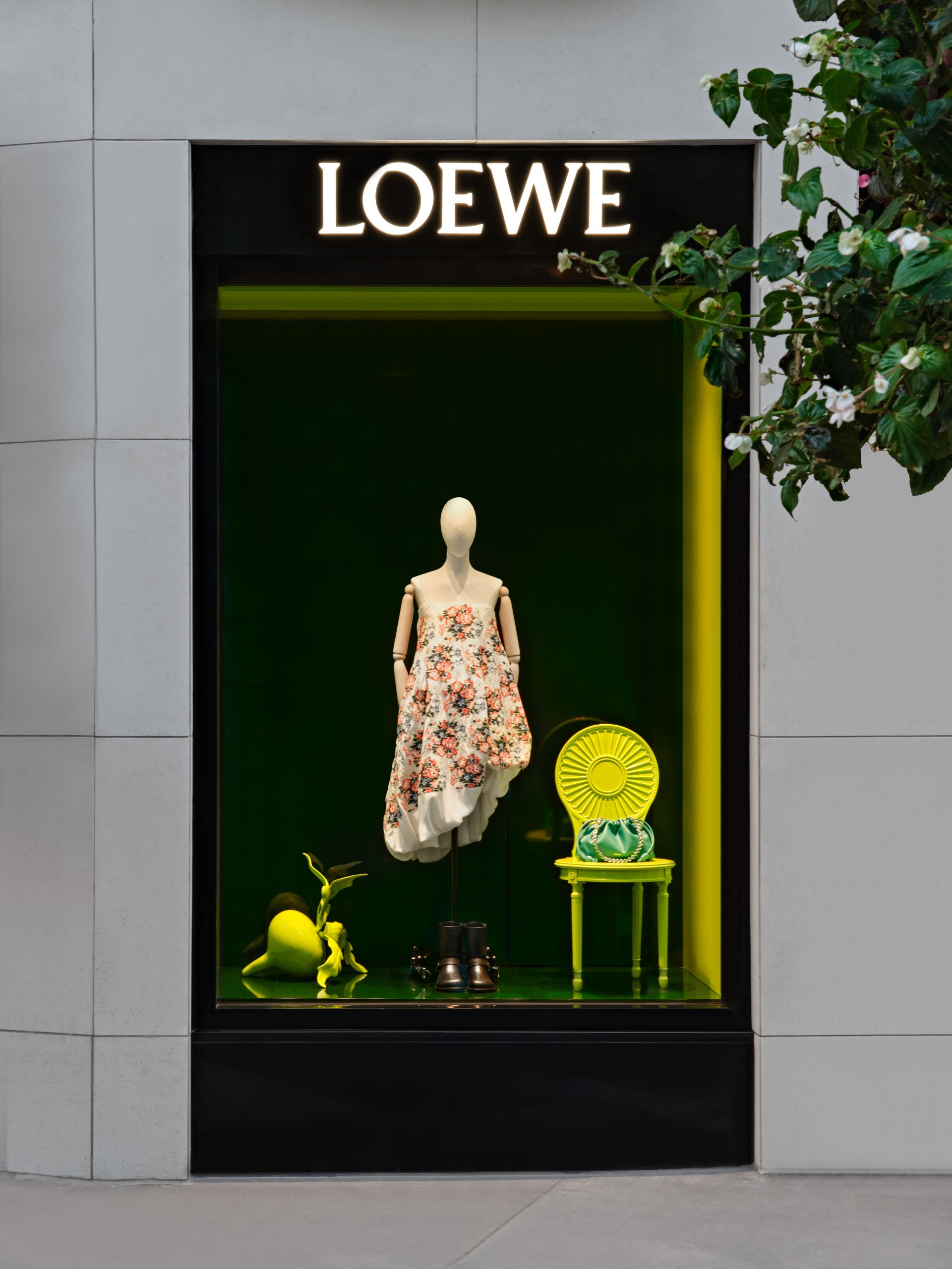 LOEWE Brings Its Artistic Vision to Chicago with a New Oak Street Store