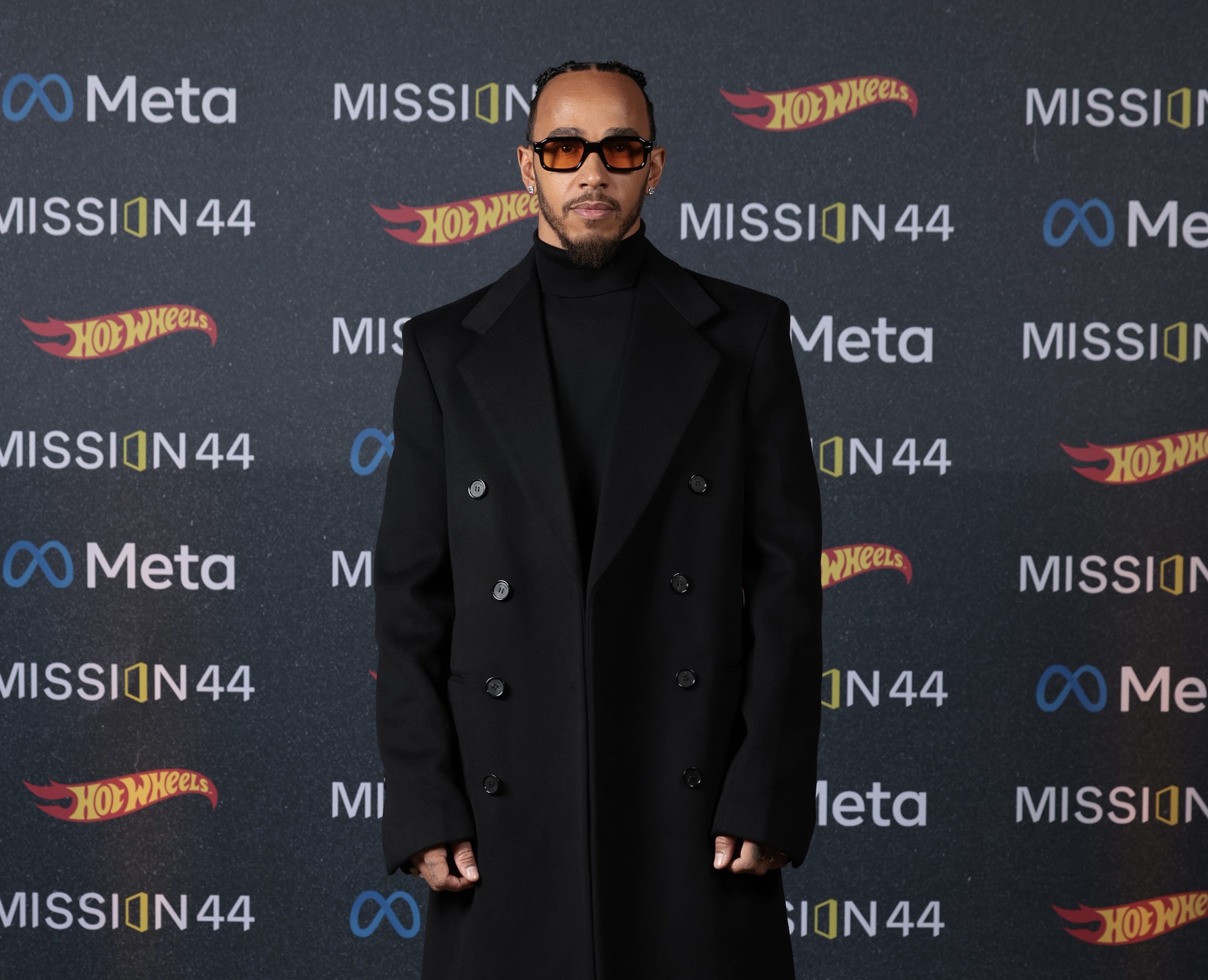 Lewis Hamilton Wears Ferragamo to Mission 44 Gala Dinner