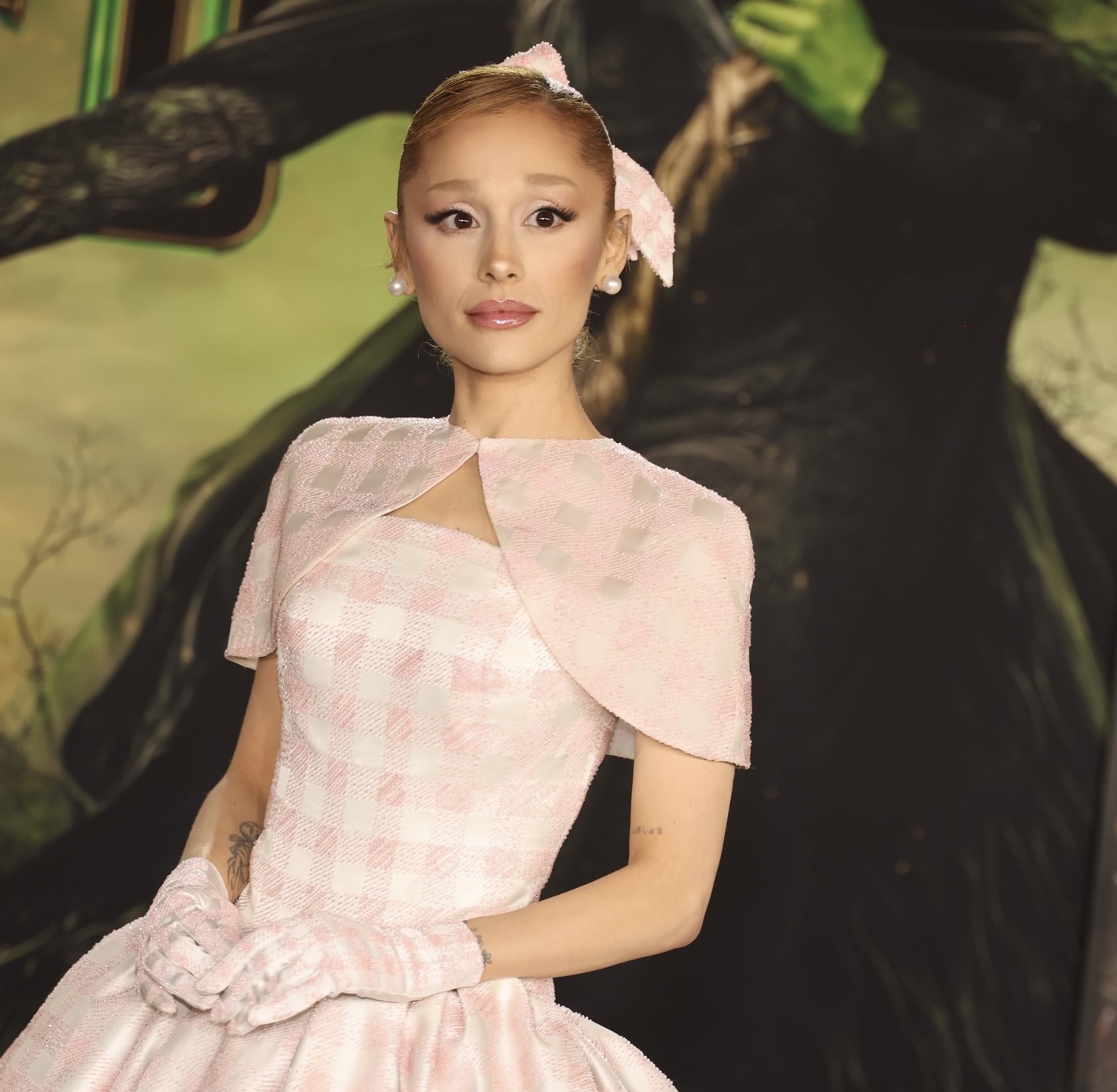 Ariana Grande Channels Glinda in Custom Thom Browne for ‘Wicked’ Premiere