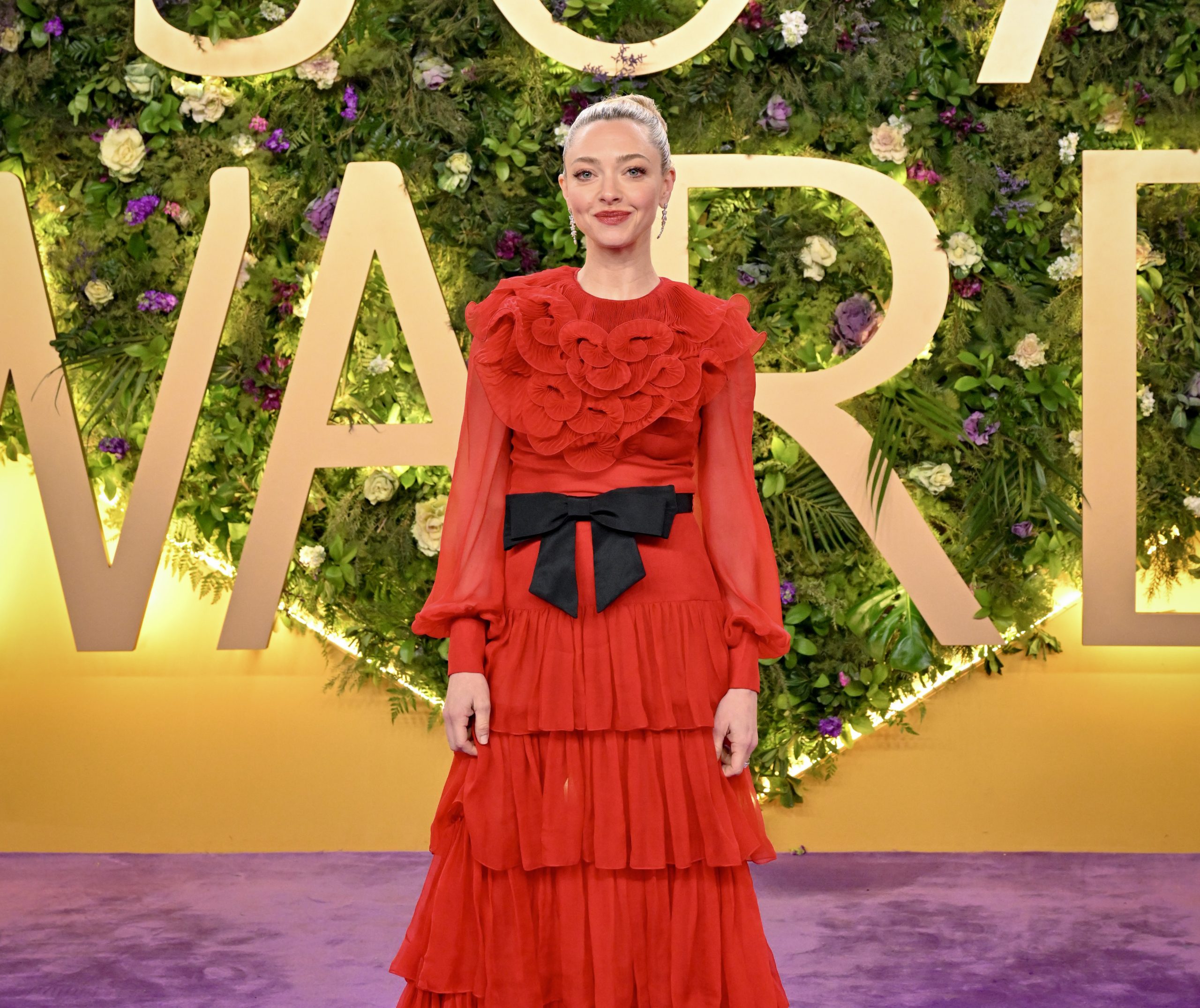 Amanda Seyfried Channels Valentino’s New Era at 2025 Joy Awards