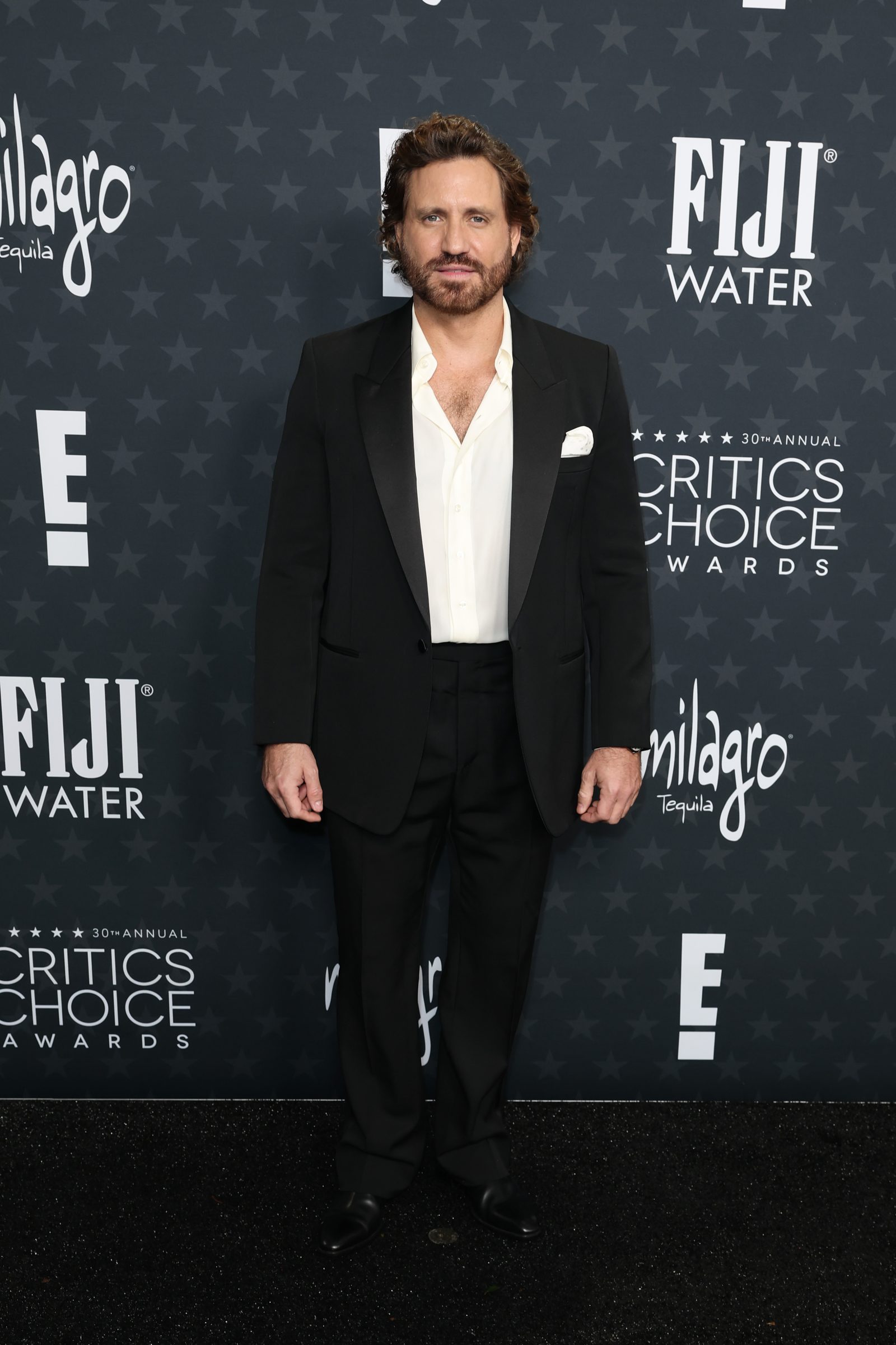 Édgar Ramírez attends the 30th Annual Critics Choice Awards at Barker Hangar on February 07, 2015 in Santa Monica, California.  (Photo by Matt Winkelmeyer/Getty Images for Critics Choice Association)