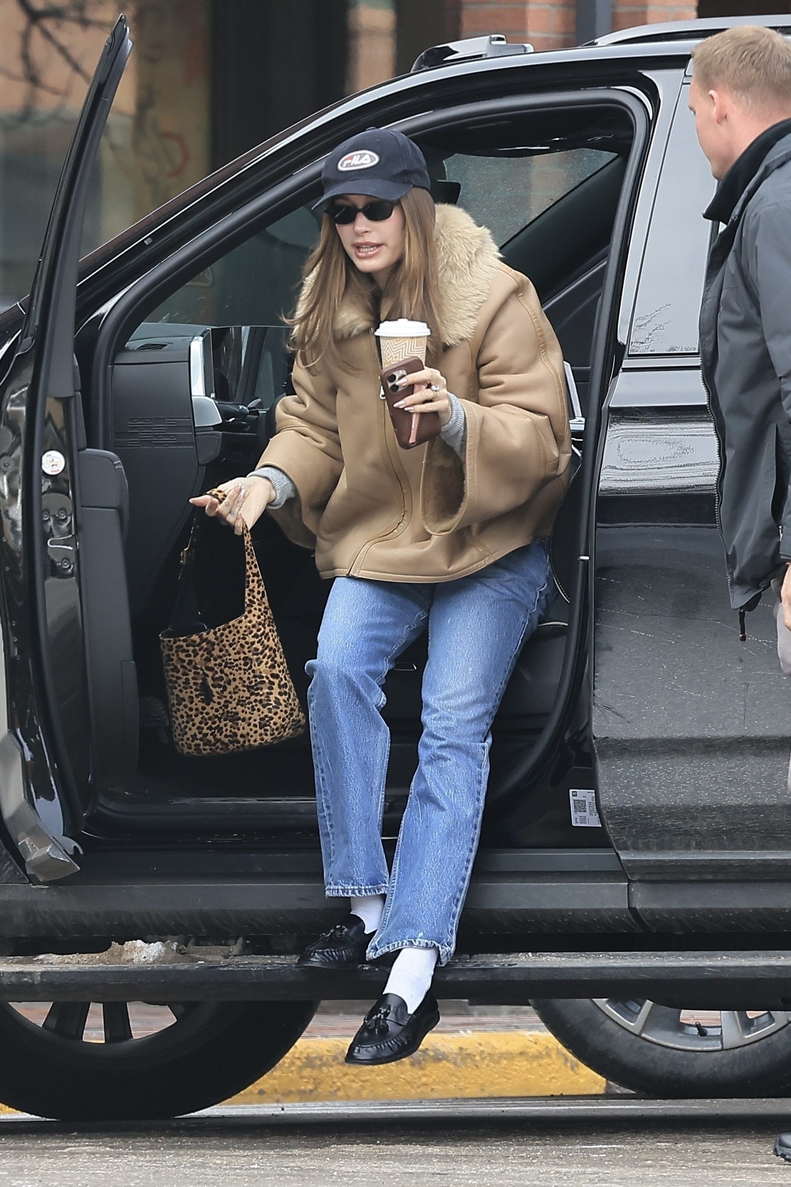 Hailey Bieber spotted enjoying a coffee outing in Aspen. January 19, 2025. (BACKGRID/Saint Laurent)