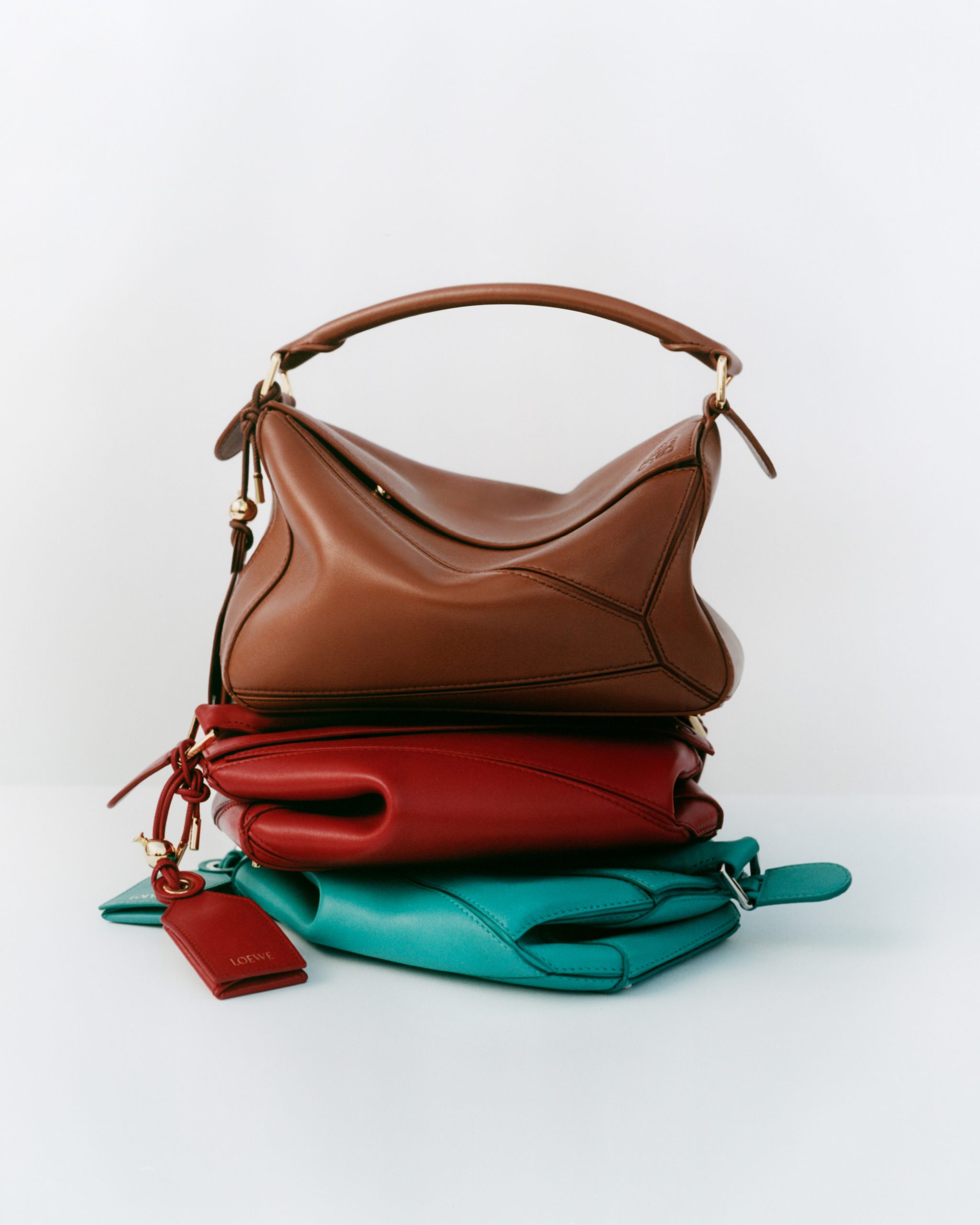 LOEWE Featherlight Puzzle Bag: Must-Have Spring Accessory