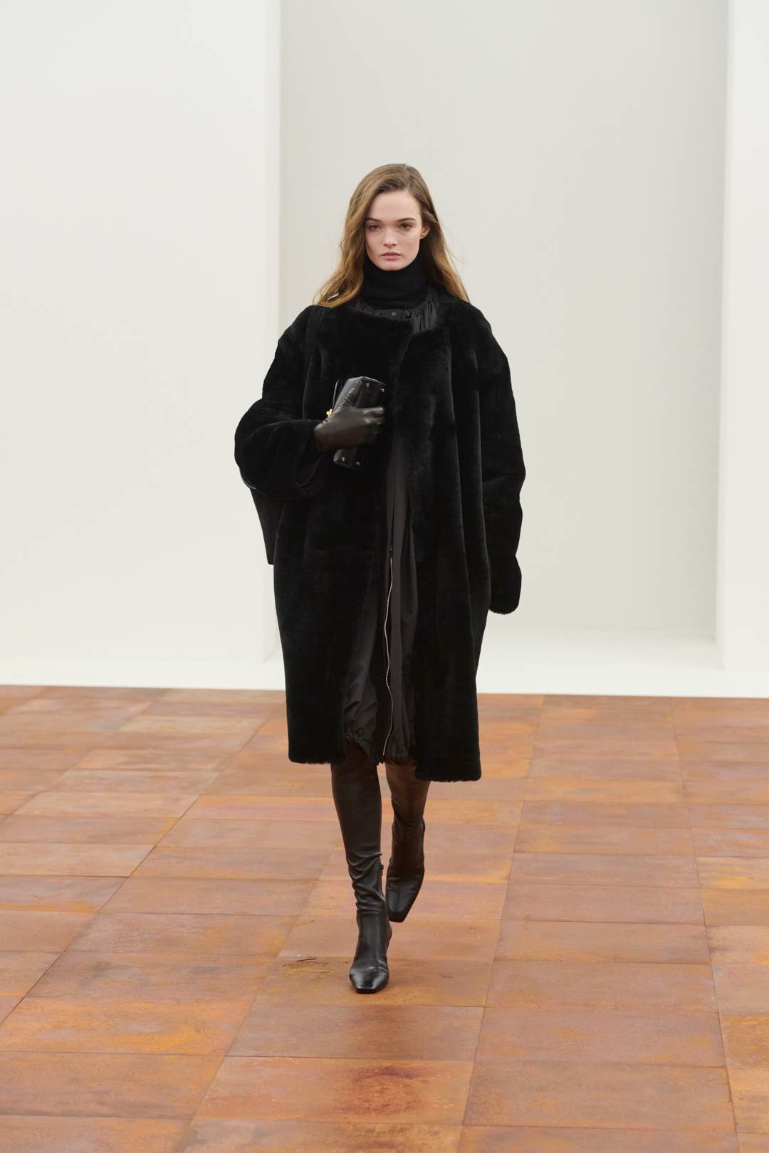 TOTEM FW25 Look 1